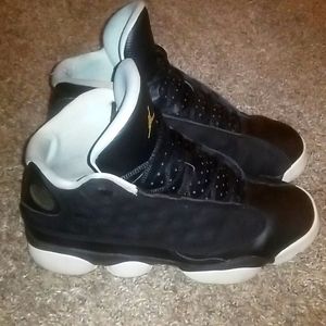 Black retro 13